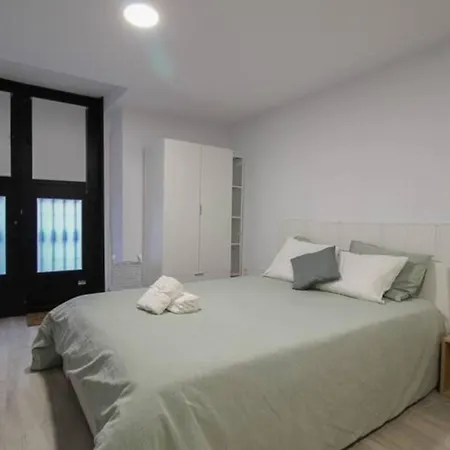 Housekepper Duplex En El Centro De Santander