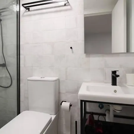 Lejlighed Housekepper Duplex En El Centro De *