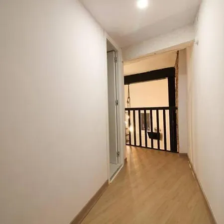 Housekepper Duplex En El Centro De