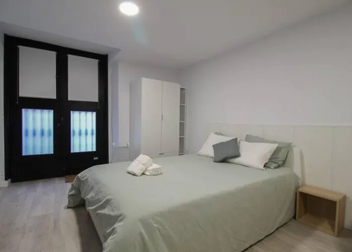 Housekepper Duplex En El Centro De Santander