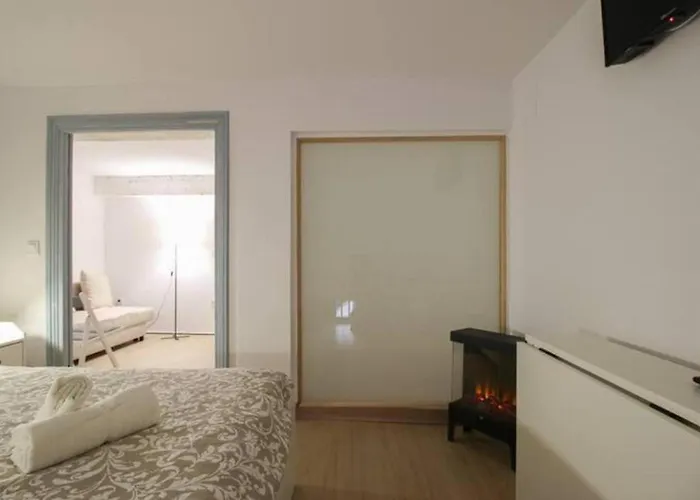 Housekepper Duplex En El Centro De * Santander