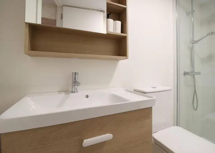 Housekepper Duplex En El Centro De Santander