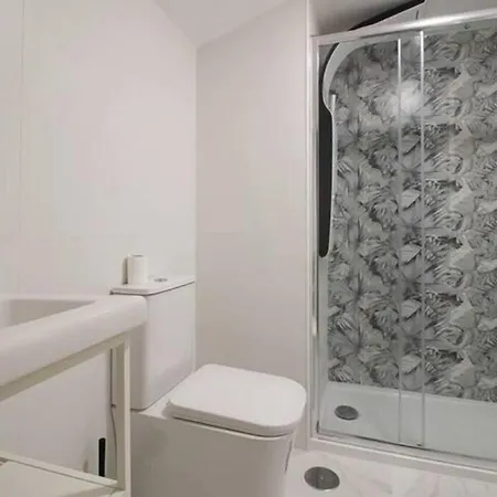 Appartamento Housekepper Duplex En El Centro De *