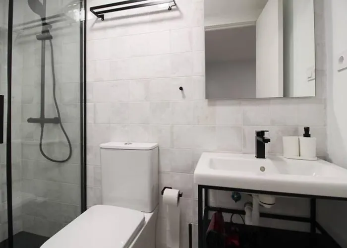 Апартаменты Housekepper Duplex En El Centro De *