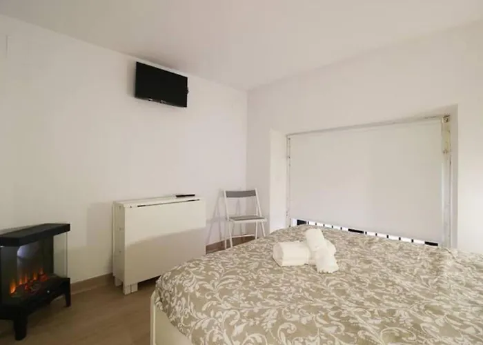 Апартаменты Housekepper Duplex En El Centro De