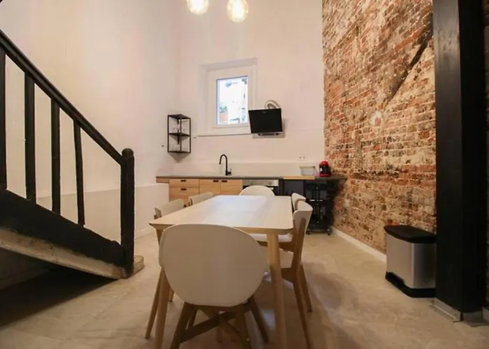 Housekepper Duplex En El Centro De Апартаменты Сантандер